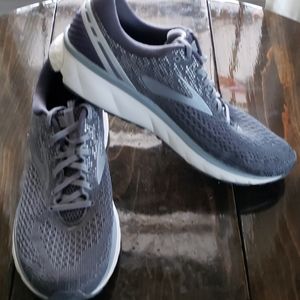 Brooks Ghost 11 Men's Running Shoe Size 14